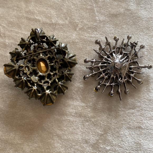 Yosca and ab crystal pin brooche - Picture 2 of 4